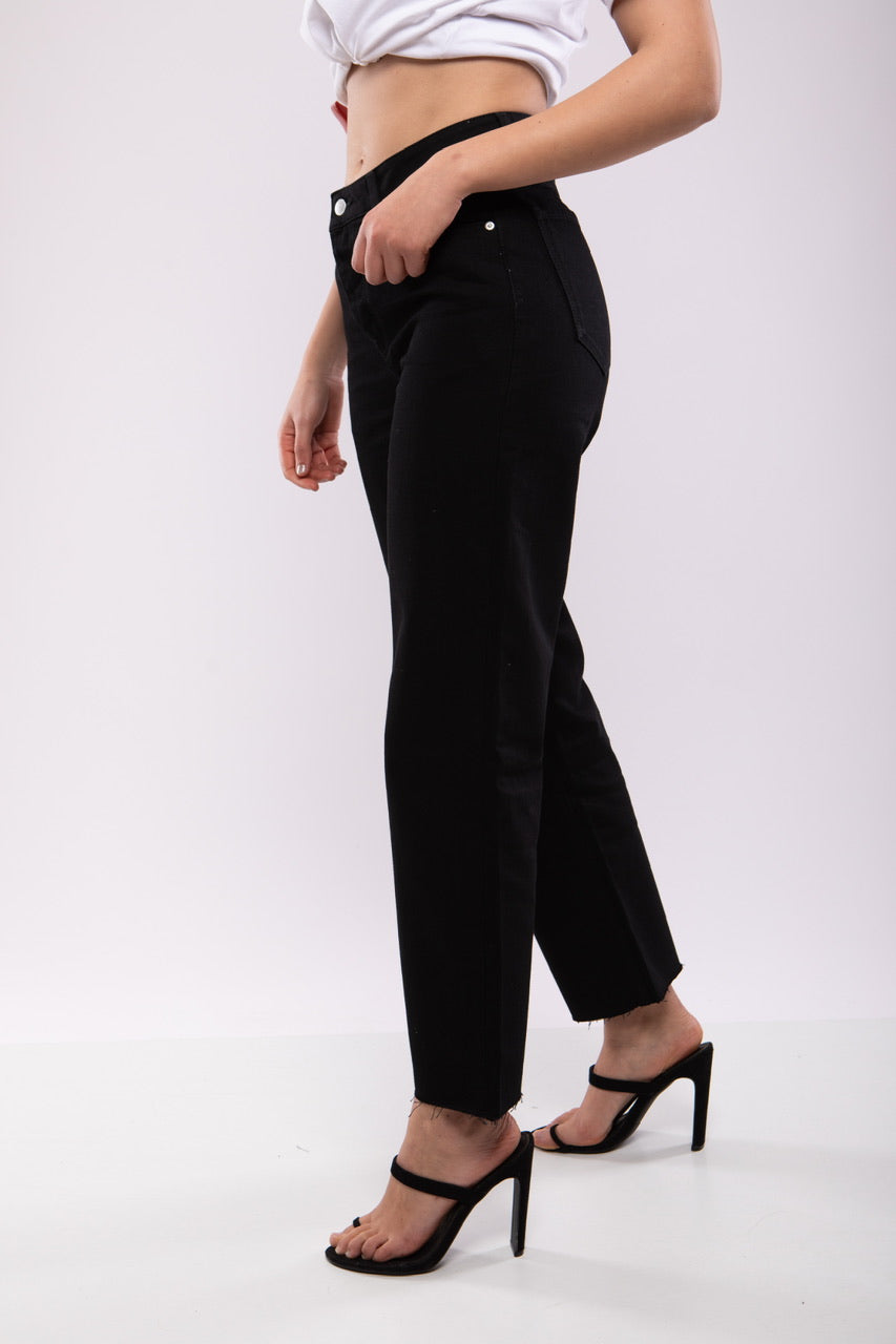 Jean Droit Taille Haute Noir – Billiorich