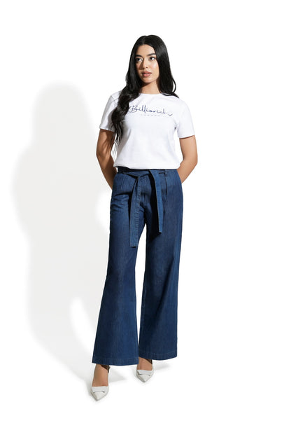 Pantalon large en denim avec ceinture à la taille