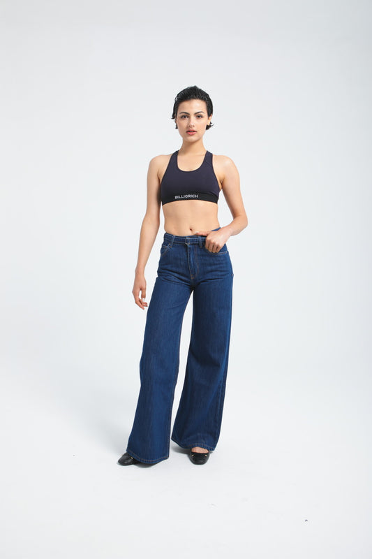 Pantalon large en denim avec ceinture à la taille